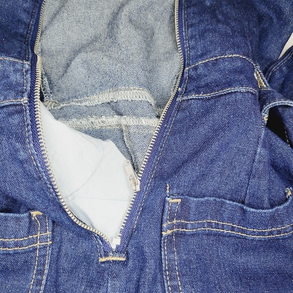 Forever 21 Belted Strapless Denim Jumpsuit Women Small Wide-leg Zip Pocket FLAW - Picture 15 of 15